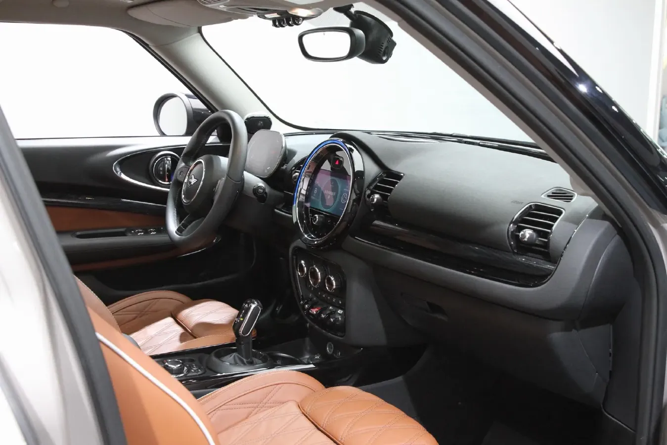 2023 MINI CLUBMAN 2.0T 192HP L4 7DCT,autocango,china used car exporter,china ev exporter,chinese used car exporter,chinese used ev exporter