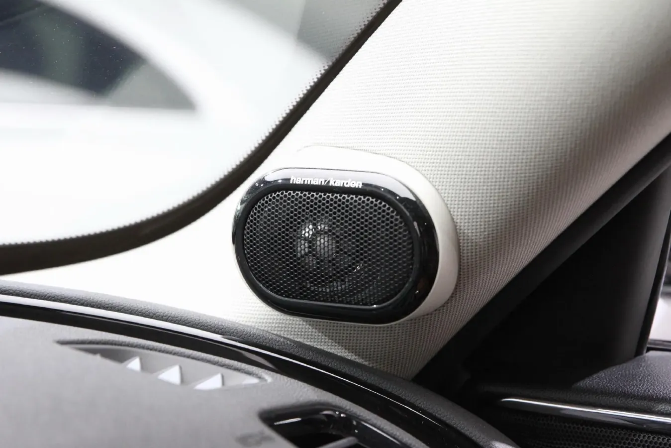 2023 MINI CLUBMAN 2.0T 192HP L4 7DCT,autocango,china used car exporter,china ev exporter,chinese used car exporter,chinese used ev exporter