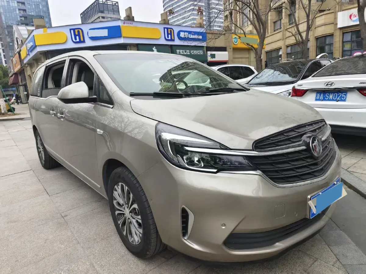 2022 Buick GL8 2.0T 237HP L4 9AT,autocango,china used car exporter,china ev exporter,chinese used car exporter,chinese used ev exporter