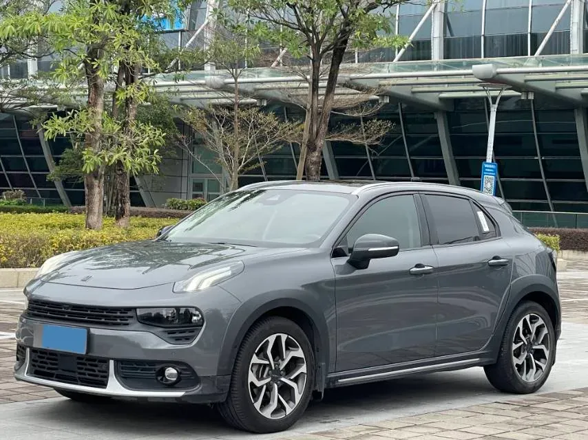 2018 Toyota C-HR 2.0L 171HP L4 CVT,autocango,china used car exporter,china ev exporter,chinese used car exporter,chinese used ev exporter