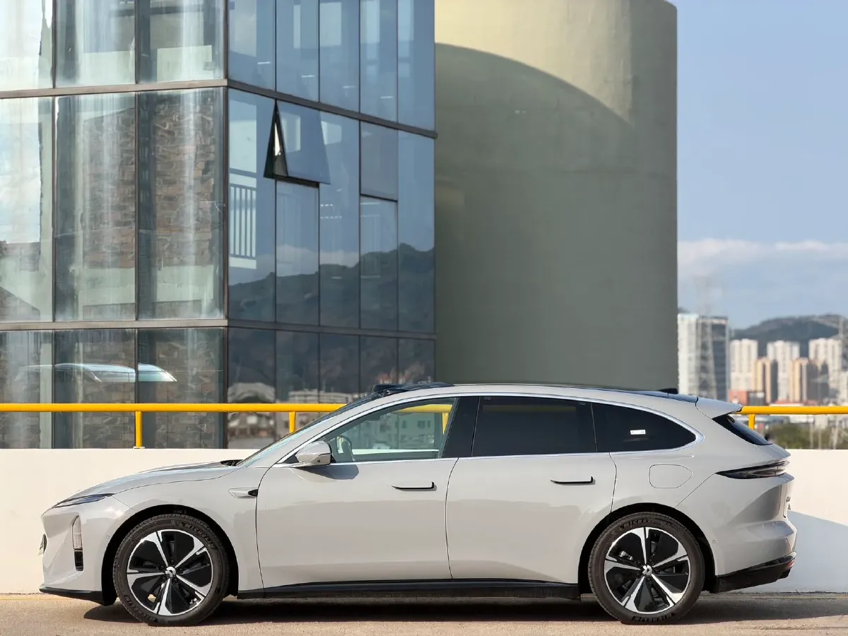 2025 NIO ET5T BEV,autocango,china used car exporter,china ev exporter,chinese used car exporter,chinese used ev exporter