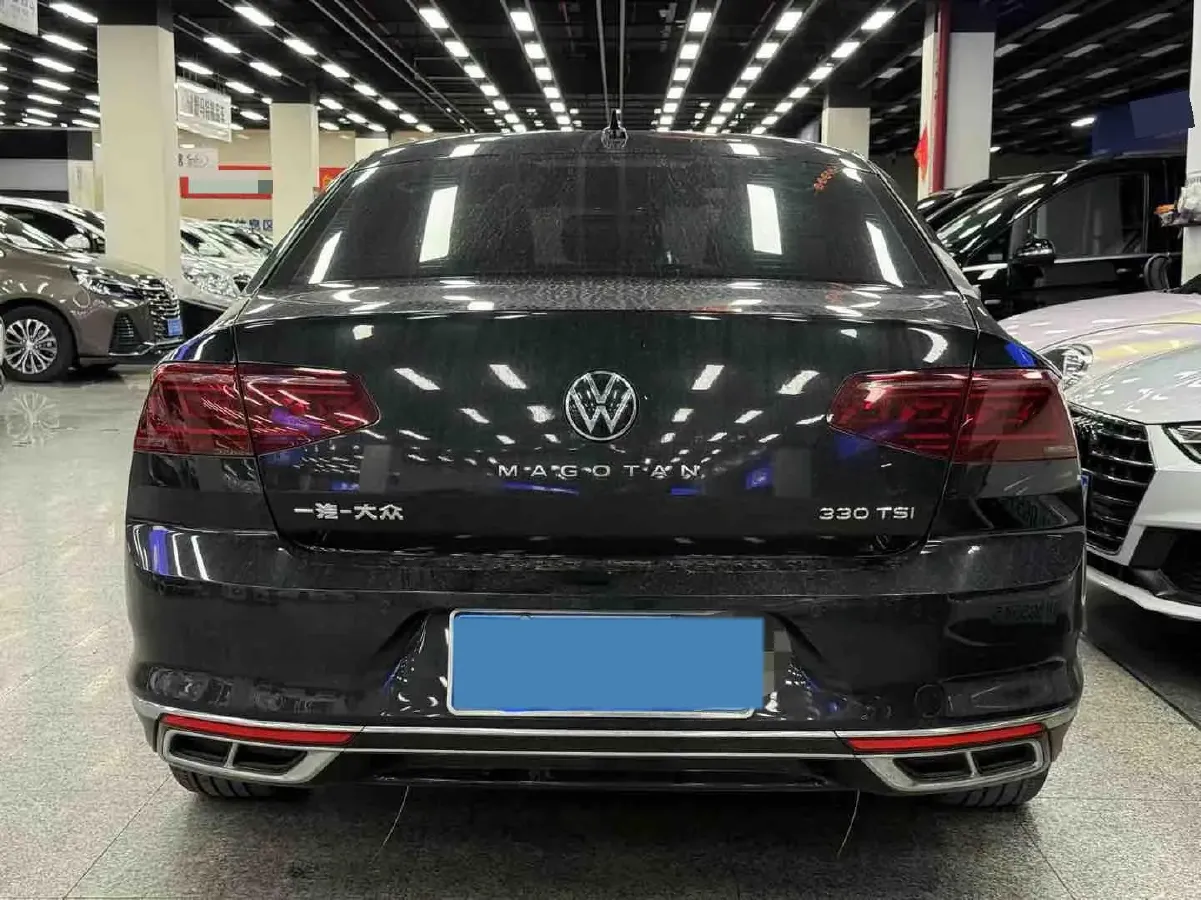 2023 Volkswagen Magotan 2.0T 186HP L4 7DCT,autocango,china used car exporter,china ev exporter,chinese used car exporter,chinese used ev exporter