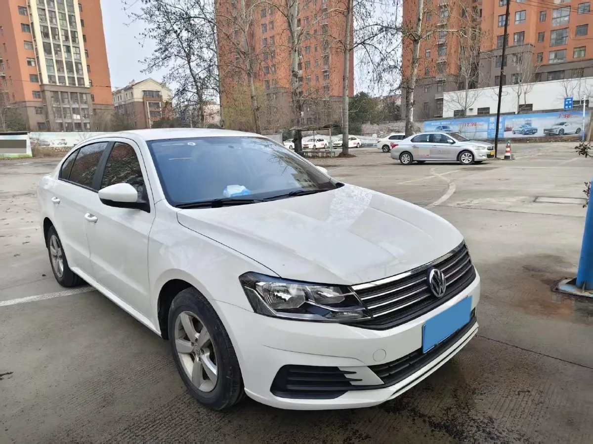 2019 Volkswagen Polo 1.5L 113HP L4 5MT,autocango,china used car exporter,china ev exporter,chinese used car exporter,chinese used ev exporter