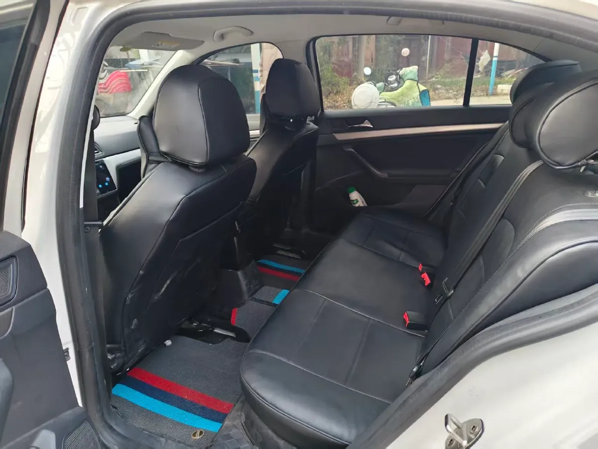 2019 Volkswagen Polo 1.5L 113HP L4 5MT,autocango,china used car exporter,china ev exporter,chinese used car exporter,chinese used ev exporter