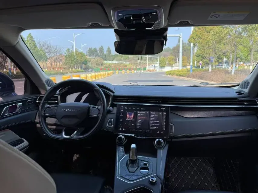 2020 LYNK&CO 05 2.0T 254HP L4 8AT,autocango,china used car exporter,china ev exporter,chinese used car exporter,chinese used ev exporter