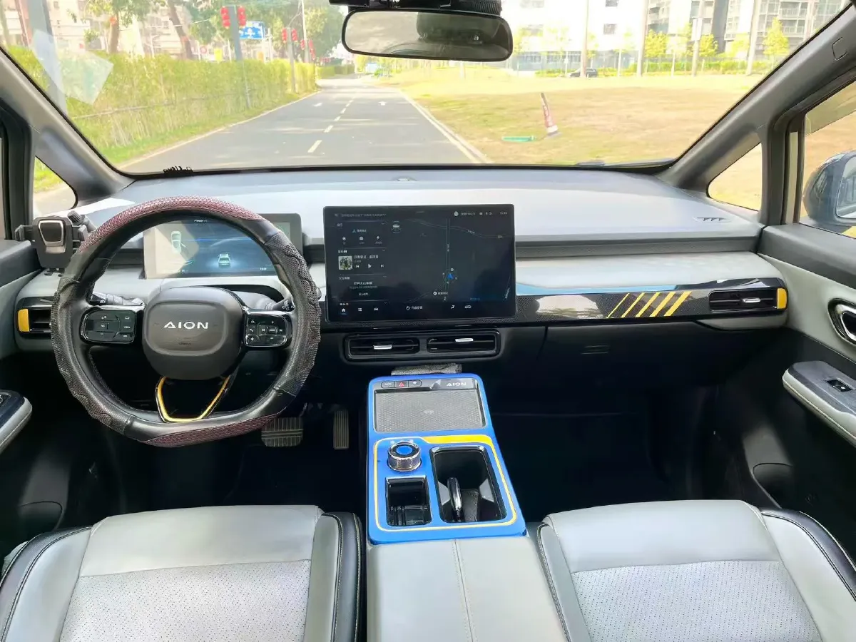 2022 Geely Okavango 1.8T 184HP L4 7DCT,autocango,china used car exporter,china ev exporter,chinese used car exporter,chinese used ev exporter