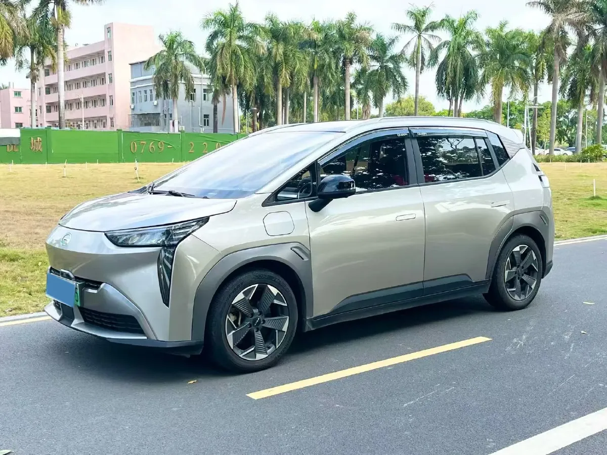 2022 Geely Okavango 1.8T 184HP L4 7DCT,autocango,china used car exporter,china ev exporter,chinese used car exporter,chinese used ev exporter