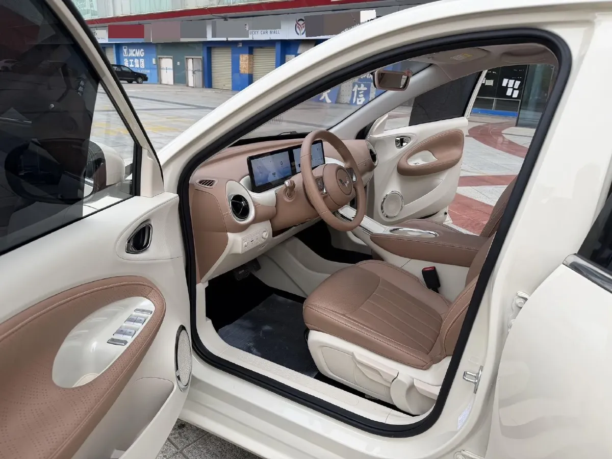 2025 WuLing BinGuo BEV,autocango,china used car exporter,china ev exporter,chinese used car exporter,chinese used ev exporter