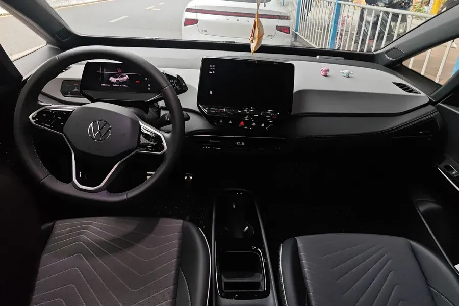 2024 Volkswagen ID.3 BEV 52.8KWH,autocango,china used car exporter,china ev exporter,chinese used car exporter,chinese used ev exporter