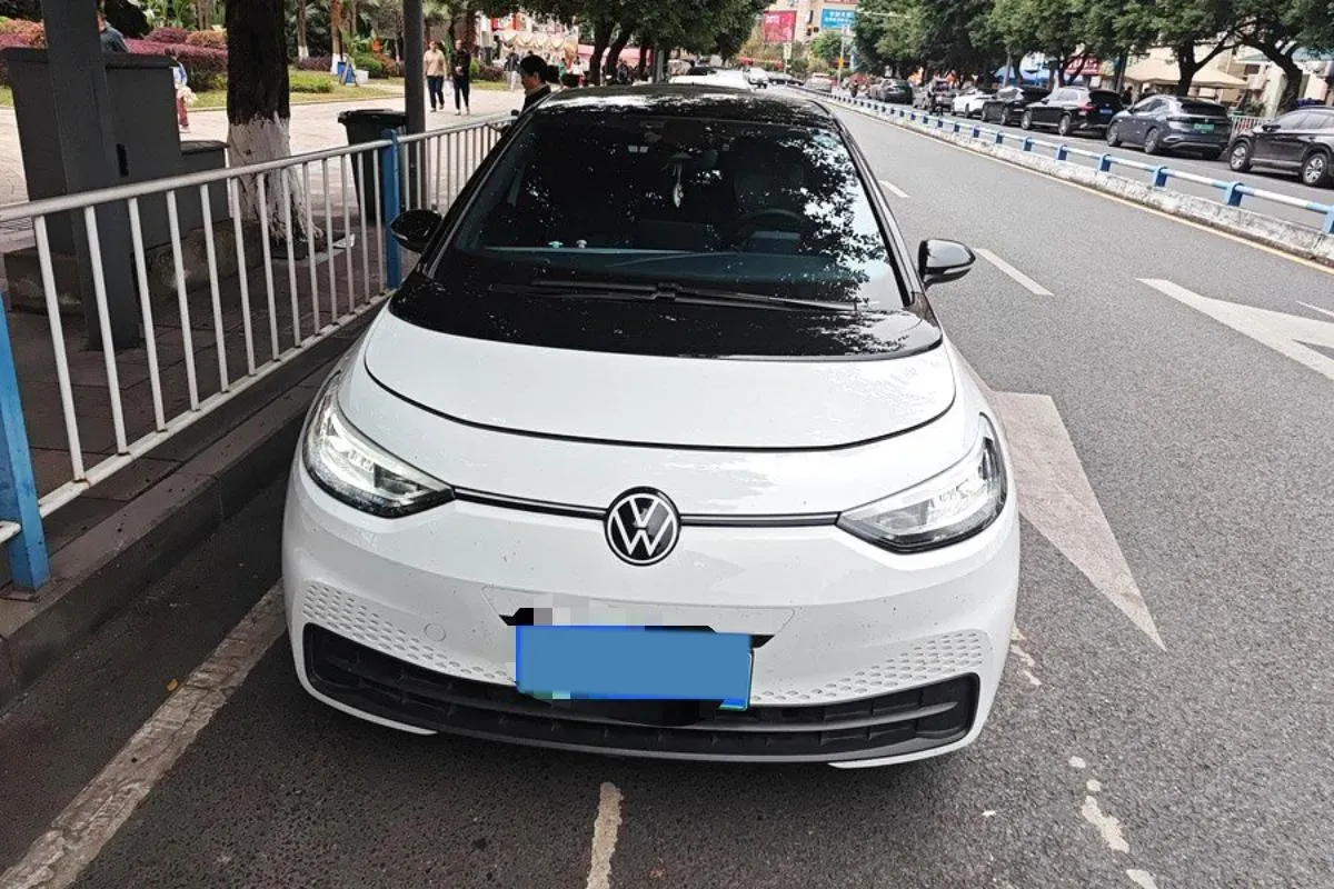 2024 Volkswagen ID.3 BEV 52.8KWH,autocango,china used car exporter,china ev exporter,chinese used car exporter,chinese used ev exporter