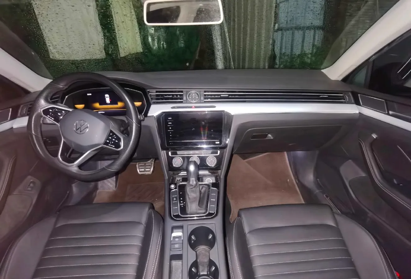 2023 Volkswagen Magotan 1.4T 150HP L4 7DCT,autocango,china used car exporter,china ev exporter,chinese used car exporter,chinese used ev exporter