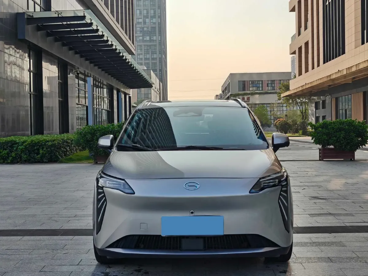 2023 MG 4 EV BEV 51KWH,autocango,china used car exporter,china ev exporter,chinese used car exporter,chinese used ev exporter