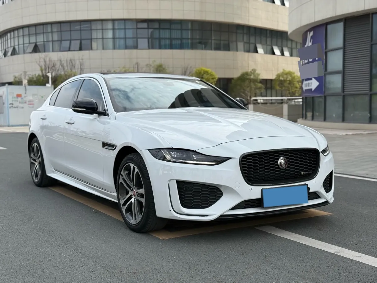 2021 Jaguar XEL 2.0T 250HP L4 8AT,autocango,china used car exporter,china ev exporter,chinese used car exporter,chinese used ev exporter