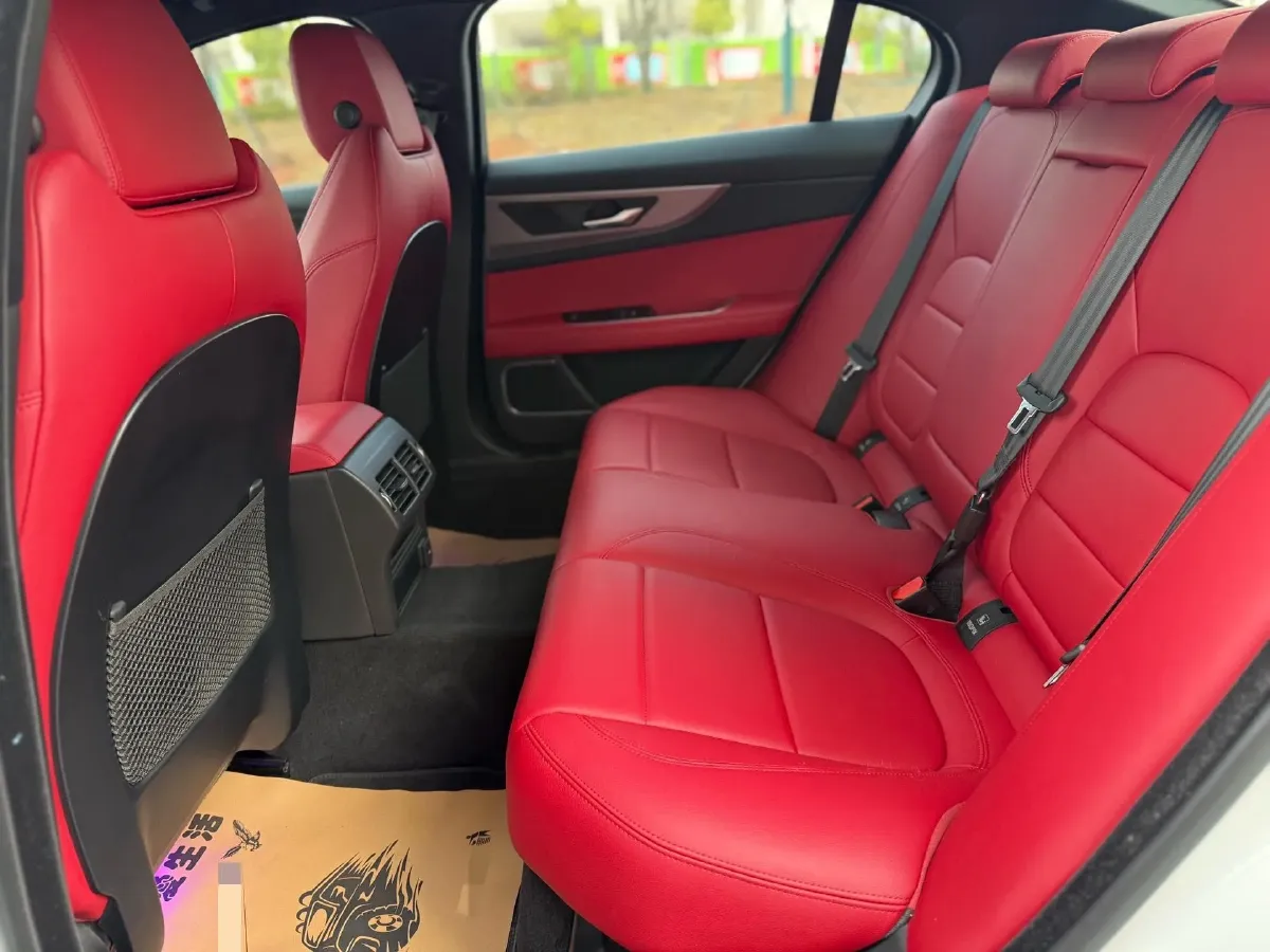 2021 Jaguar XEL 2.0T 250HP L4 8AT,autocango,china used car exporter,china ev exporter,chinese used car exporter,chinese used ev exporter