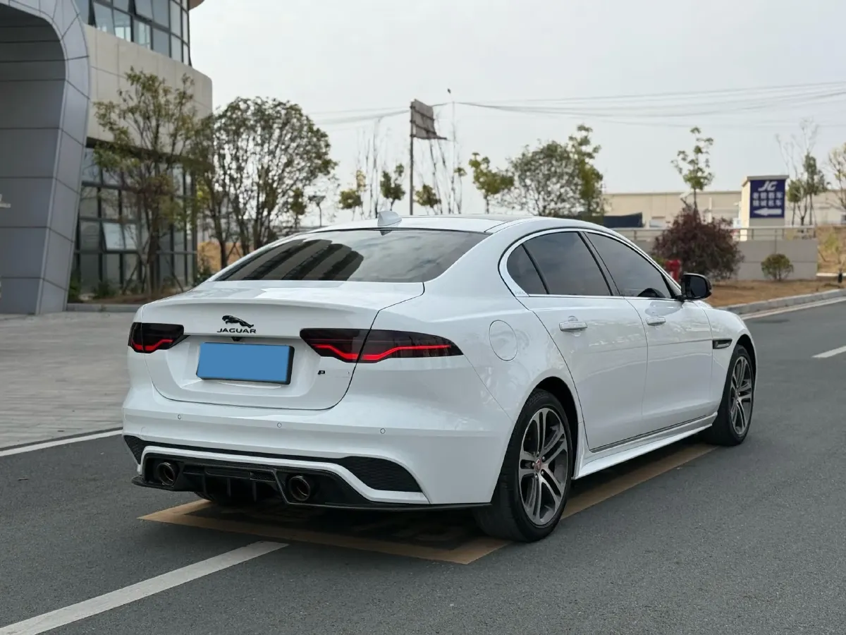 2021 Jaguar XEL 2.0T 250HP L4 8AT,autocango,china used car exporter,china ev exporter,chinese used car exporter,chinese used ev exporter