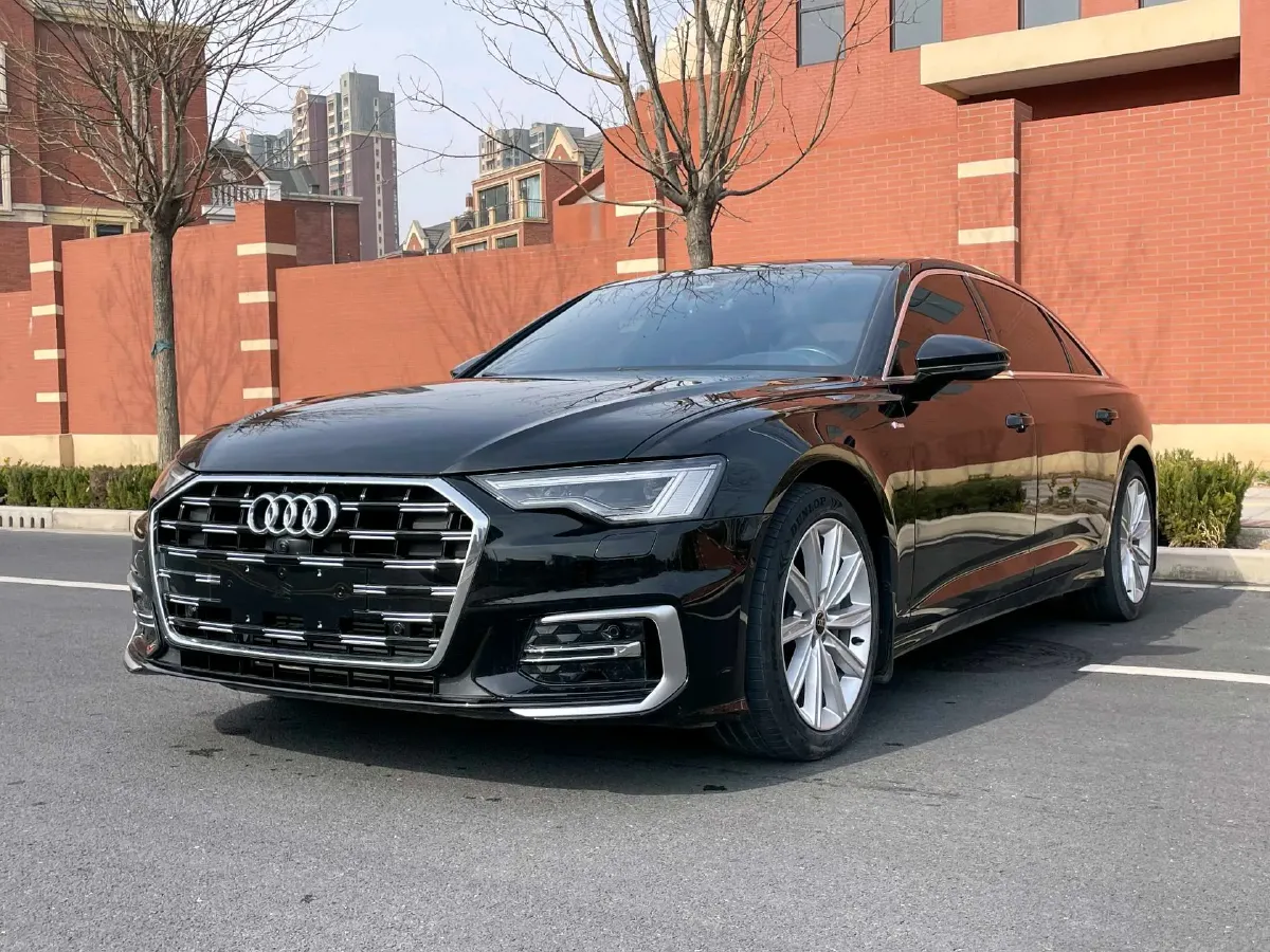 2023 Audi A6L 2.0T 245HP L4 7DCT,autocango,china used car exporter,china ev exporter,chinese used car exporter,chinese used ev exporter