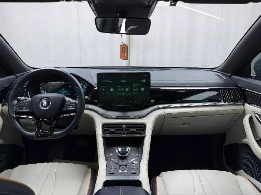 2021 Geely JiaJi 1.5T 177HP L3 7DCT PHEV 11.3KWH,autocango,china used car exporter,china ev exporter,chinese used car exporter,chinese used ev exporter