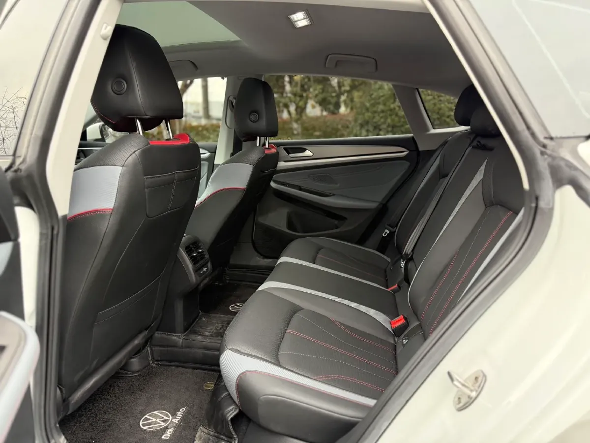 2024 Volkswagen Lamando 1.4T 150HP L4 7DCT,autocango,china used car exporter,china ev exporter,chinese used car exporter,chinese used ev exporter