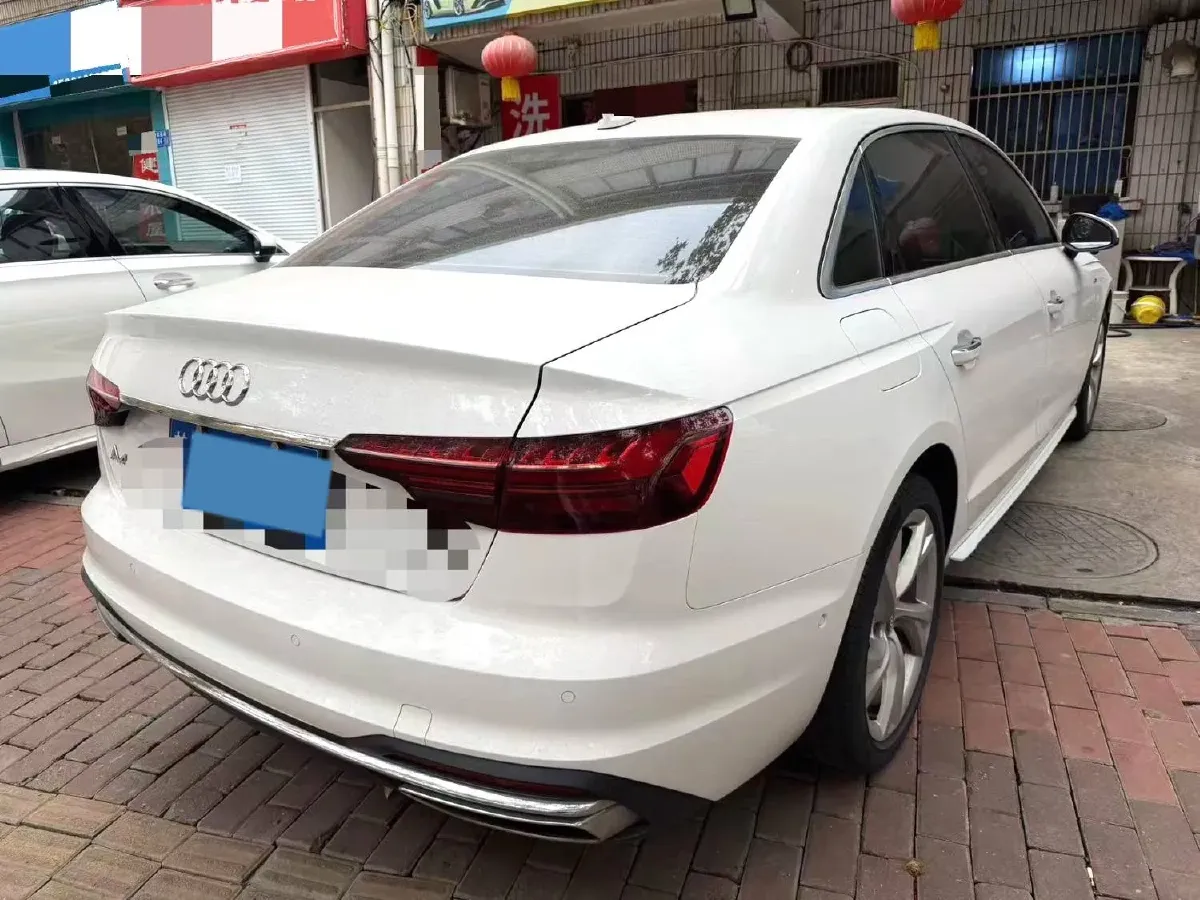 2022 Audi A4L 2.0T 190HP L4 7DCT,autocango,china used car exporter,china ev exporter,chinese used car exporter,chinese used ev exporter