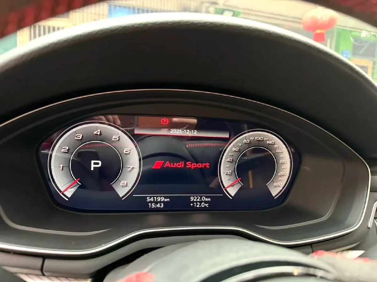 2022 Audi A4L 2.0T 190HP L4 7DCT,autocango,china used car exporter,china ev exporter,chinese used car exporter,chinese used ev exporter