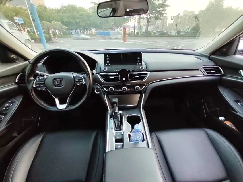 2018 Honda Accord 1.5T 194HP L4 CVT,autocango,china used car exporter,china ev exporter,chinese used car exporter,chinese used ev exporter