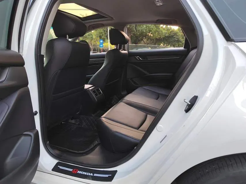 2018 Honda Accord 1.5T 194HP L4 CVT,autocango,china used car exporter,china ev exporter,chinese used car exporter,chinese used ev exporter