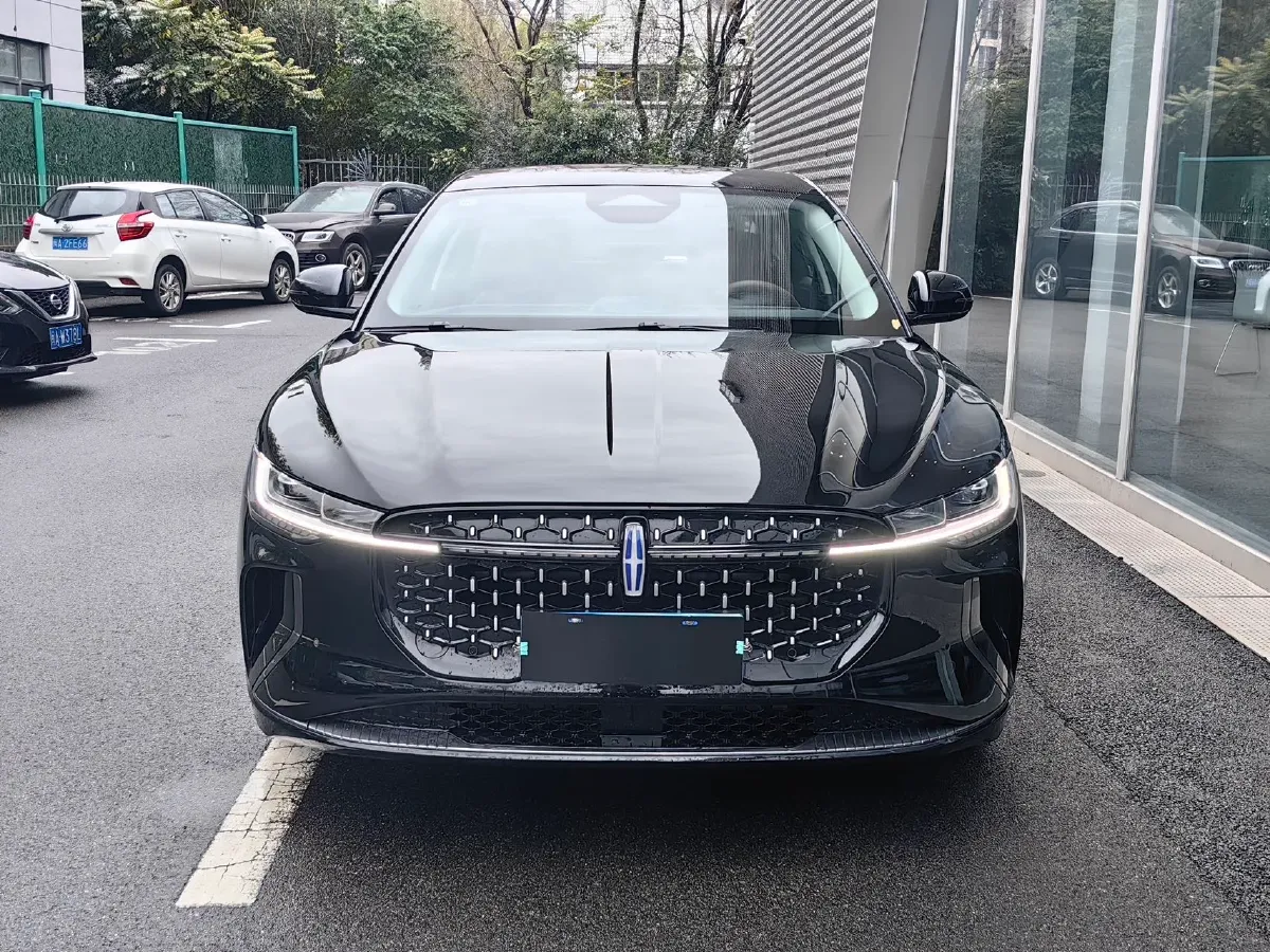 2025 Lincoln Z 2.0T 294HP L4 E-CVT Hybrid,autocango,china used car exporter,china ev exporter,chinese used car exporter,chinese used ev exporter