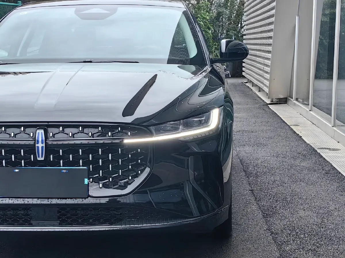 2025 Lincoln Z 2.0T 294HP L4 E-CVT Hybrid,autocango,china used car exporter,china ev exporter,chinese used car exporter,chinese used ev exporter