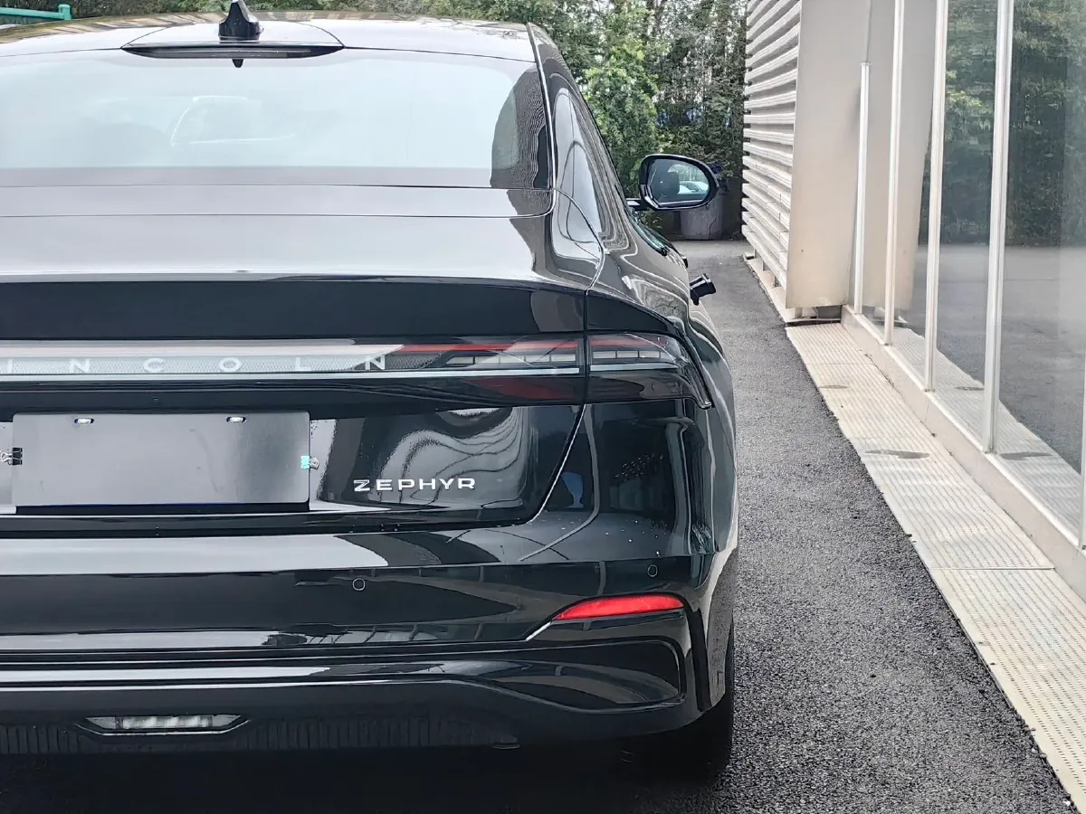 2025 Lincoln Z 2.0T 294HP L4 E-CVT Hybrid,autocango,china used car exporter,china ev exporter,chinese used car exporter,chinese used ev exporter