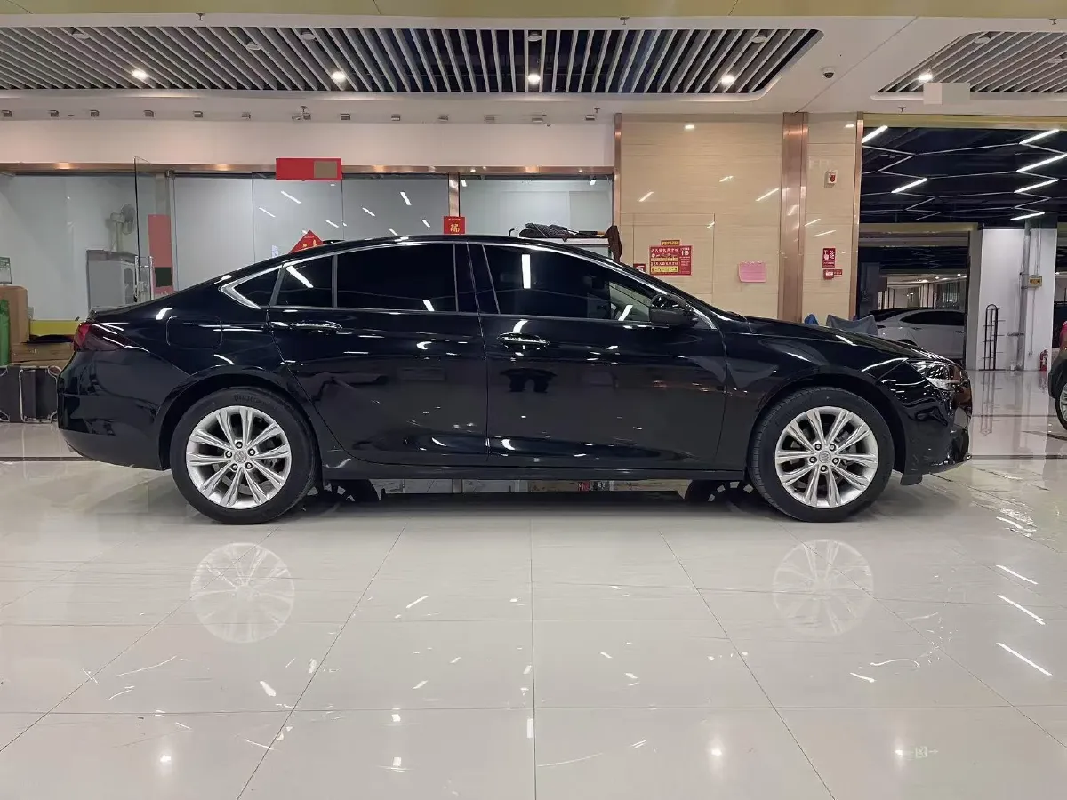 2022 Buick Regal 2.0T 237HP L4 9AT,autocango,china used car exporter,china ev exporter,chinese used car exporter,chinese used ev exporter