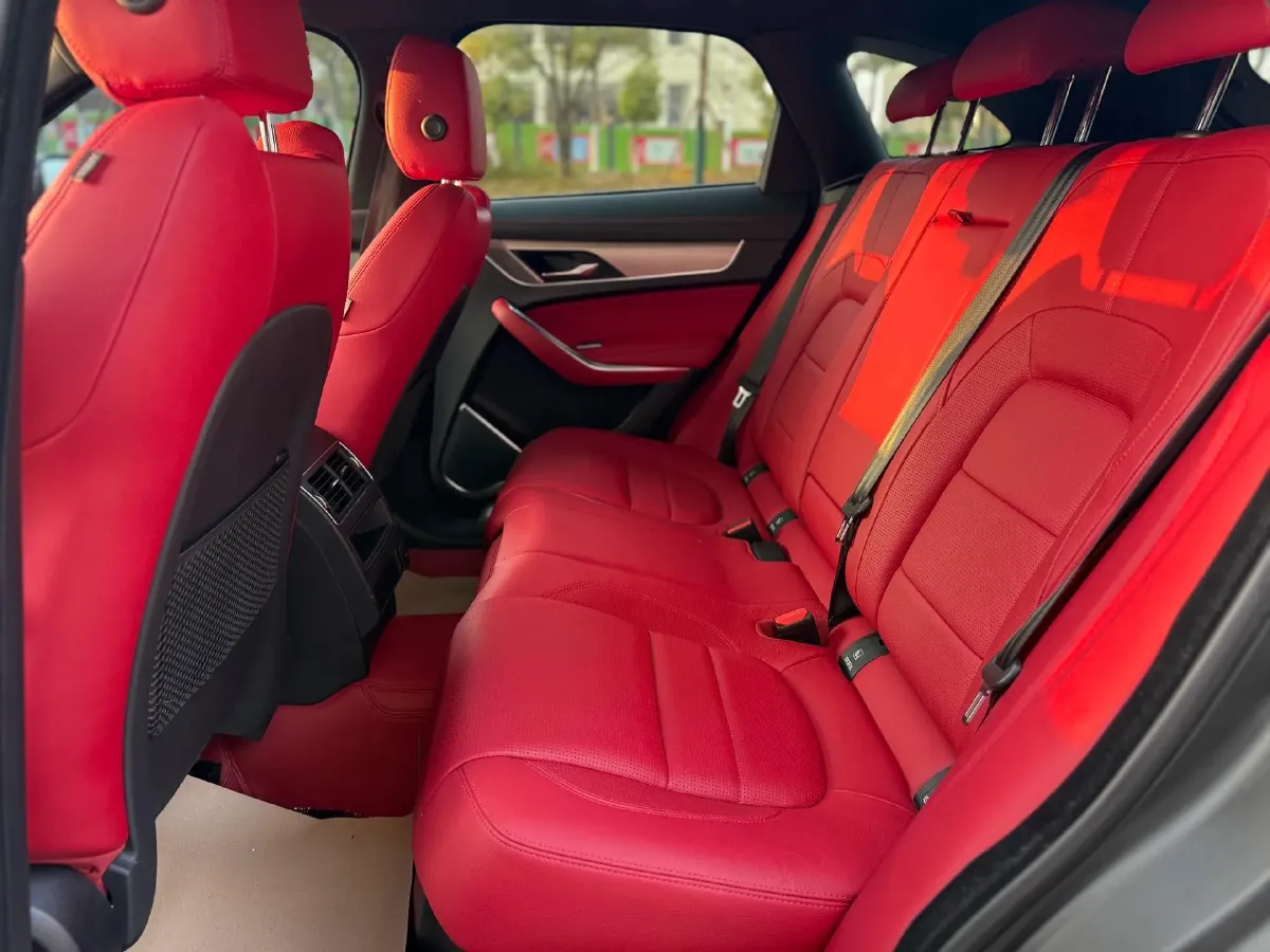 2021 Jaguar F-PACE 2.0T 250HP L4 8AT,autocango,china used car exporter,china ev exporter,chinese used car exporter,chinese used ev exporter