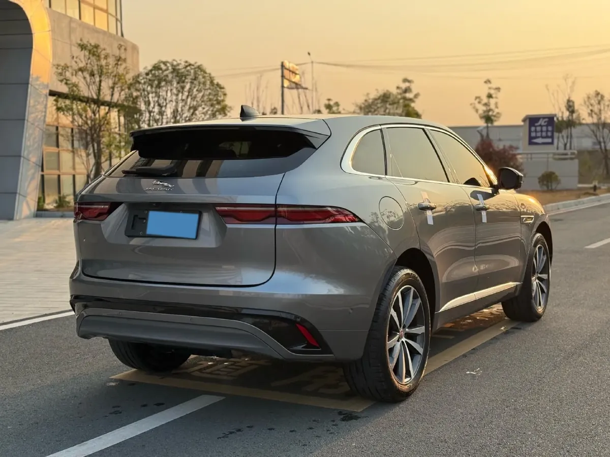 2021 Jaguar F-PACE 2.0T 250HP L4 8AT,autocango,china used car exporter,china ev exporter,chinese used car exporter,chinese used ev exporter