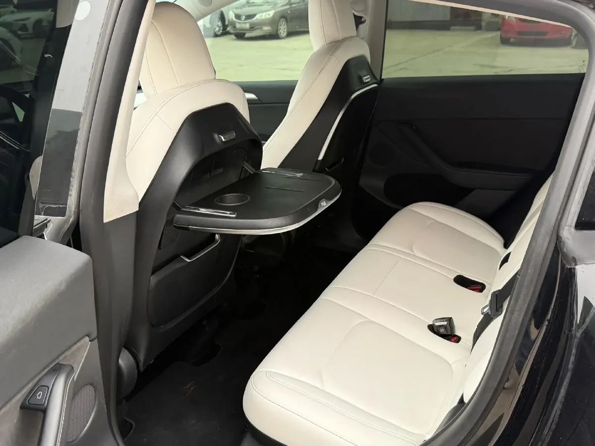 2022 Tesla Model Y BEV 78.4KWH,autocango,china used car exporter,china ev exporter,chinese used car exporter,chinese used ev exporter