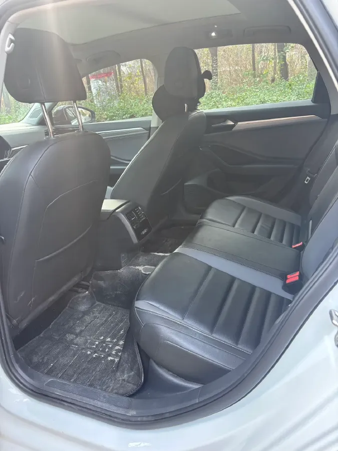 2021 Volkswagen Sagitar 1.2T 116HP L4 7DCT,autocango,china used car exporter,china ev exporter,chinese used car exporter,chinese used ev exporter