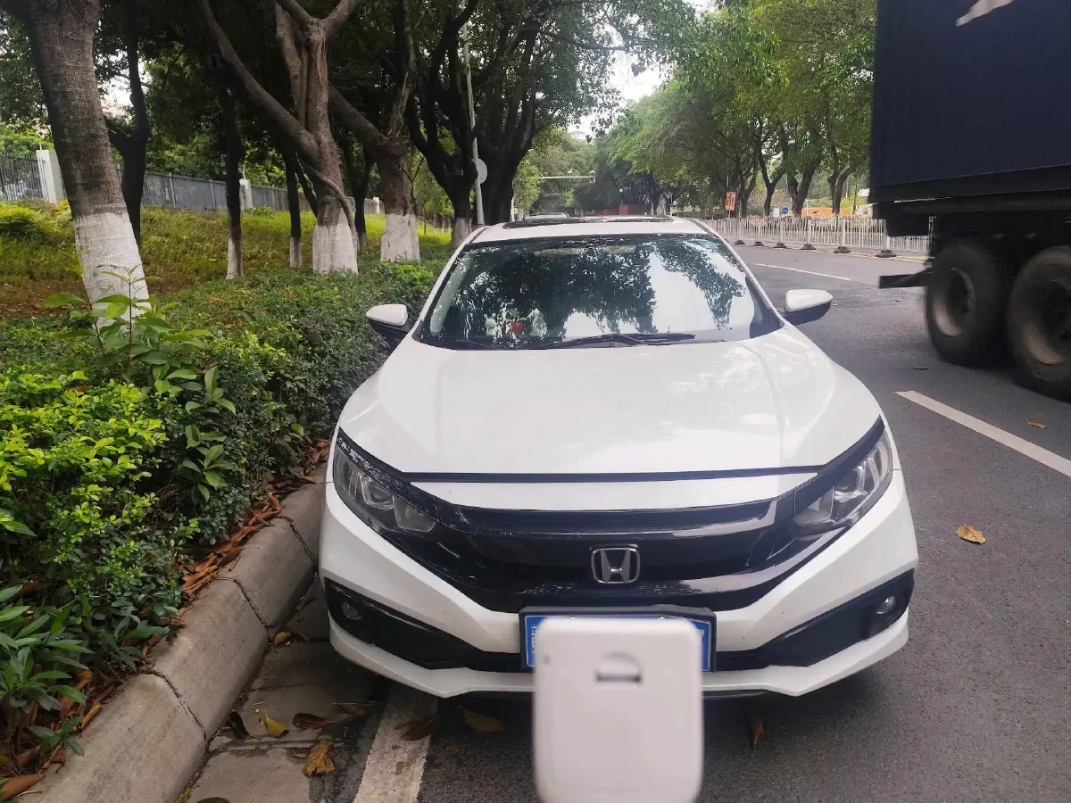 2019 Honda Civic 1.5T 177HP L4 CVT,autocango,china used car exporter,china ev exporter,chinese used car exporter,chinese used ev exporter