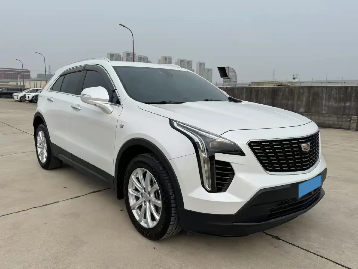 2022 Cadillac XT4 2.0T 237HP L4 9AT,autocango,china used car exporter,china ev exporter,chinese used car exporter,chinese used ev exporter