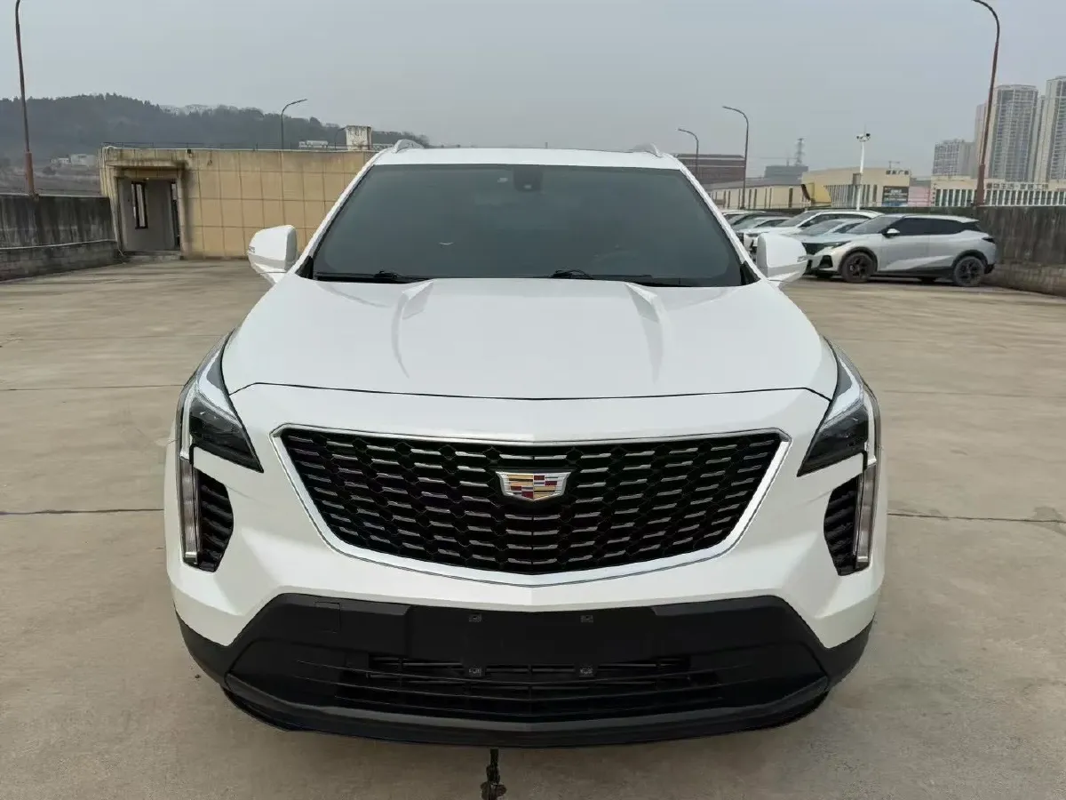 2022 Cadillac XT4 2.0T 237HP L4 9AT,autocango,china used car exporter,china ev exporter,chinese used car exporter,chinese used ev exporter