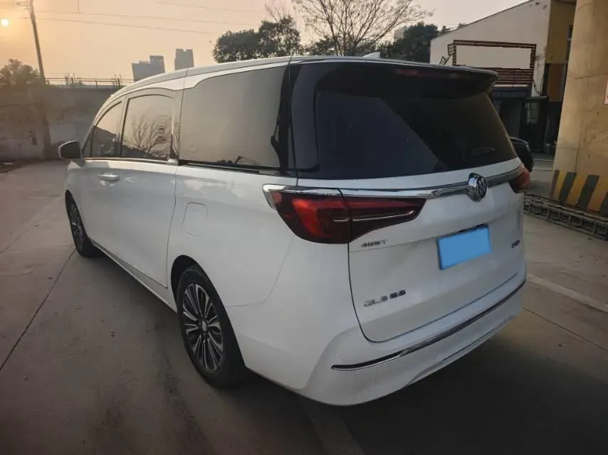 2020 Buick GL8 2.0T 237HP L4 9AT,autocango,china used car exporter,china ev exporter,chinese used car exporter,chinese used ev exporter