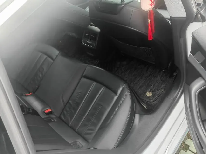 2021 Audi A5 2.0T 204HP L4 7DCT,autocango,china used car exporter,china ev exporter,chinese used car exporter,chinese used ev exporter