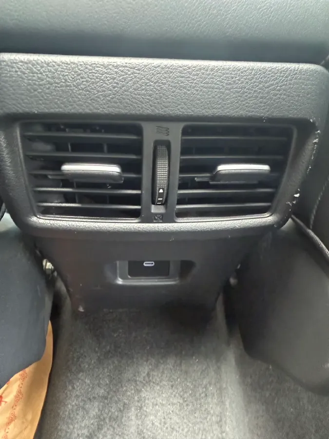 2023 Nissan Sylphy 1.6L 135HP L4 CVT,autocango,china used car exporter,china ev exporter,chinese used car exporter,chinese used ev exporter