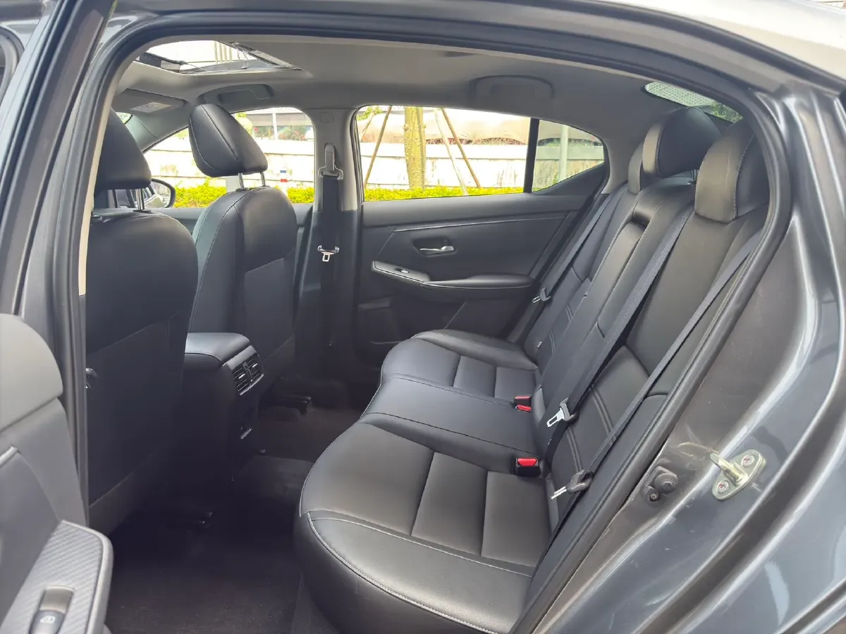 2023 Nissan Sylphy 1.6L 135HP L4 CVT,autocango,china used car exporter,china ev exporter,chinese used car exporter,chinese used ev exporter