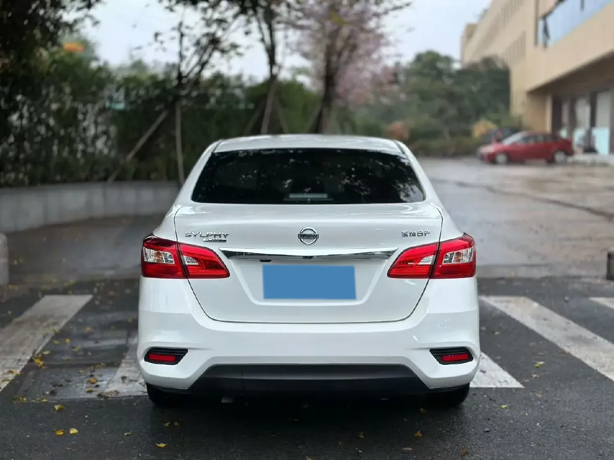 2022 Nissan Sylphy 1.6L 122HP L4 CVT,autocango,china used car exporter,china ev exporter,chinese used car exporter,chinese used ev exporter