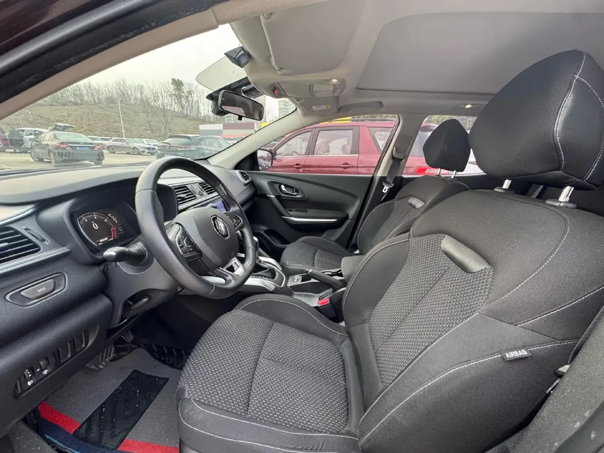 2017 Renault Kadjar 2.0L 150HP L4 CVT,autocango,china used car exporter,china ev exporter,chinese used car exporter,chinese used ev exporter