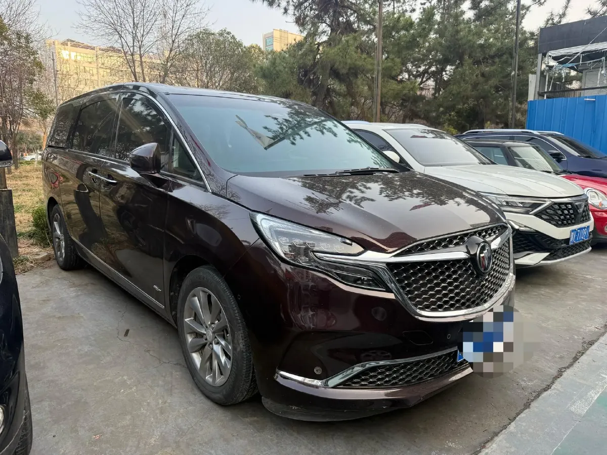 2022 Buick GL8 2.0T 237HP L4 9AT,autocango,china used car exporter,china ev exporter,chinese used car exporter,chinese used ev exporter