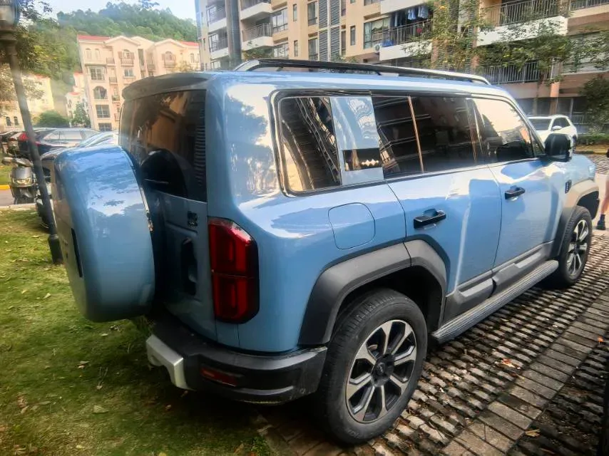2023 FangChengBao Bao 5 1.5T 194HP L4 E-CVT PHEV 31.8KWH,autocango,china used car exporter,china ev exporter,chinese used car exporter,chinese used ev exporter