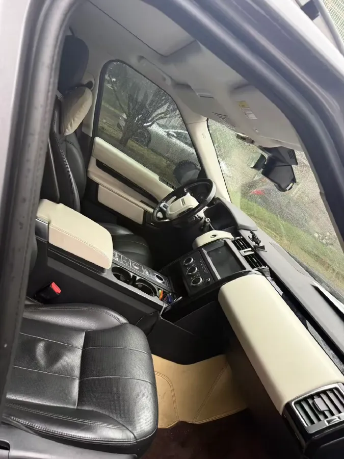 2020 Land Rover Discovery 2.0T 300HP L4 8AT,autocango,china used car exporter,china ev exporter,chinese used car exporter,chinese used ev exporter