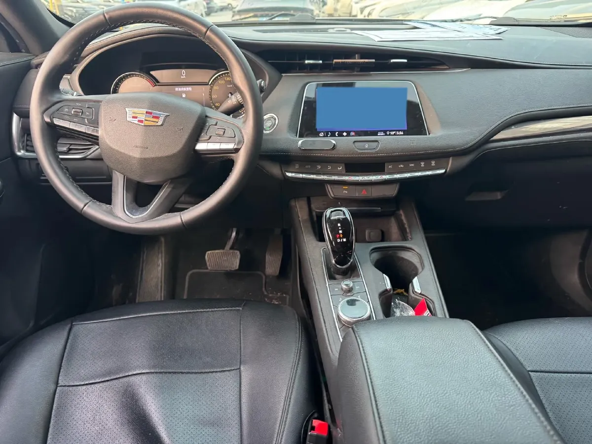 2020 Cadillac XT4 2.0T 241HP L4 9AT,autocango,china used car exporter,china ev exporter,chinese used car exporter,chinese used ev exporter