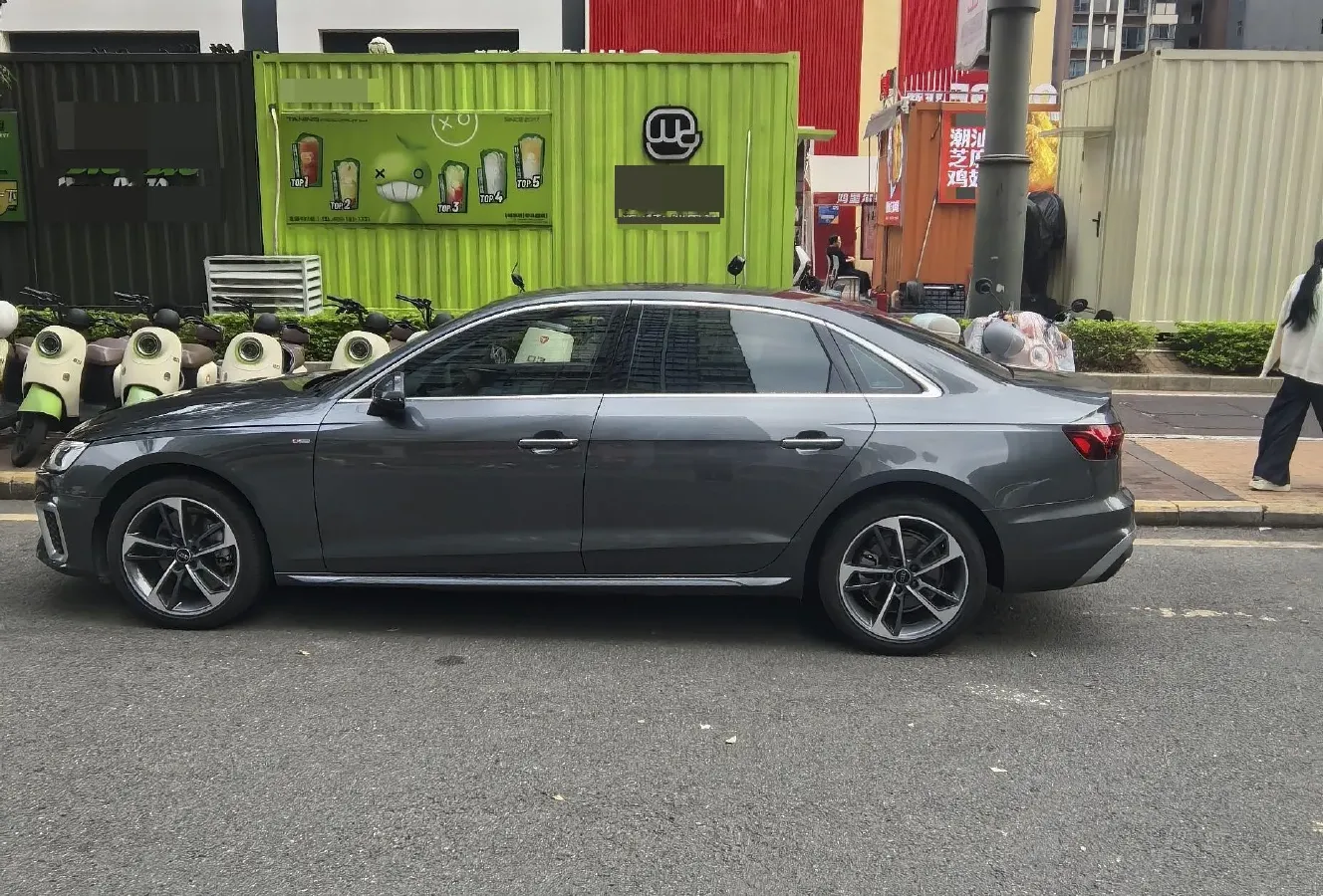 2023 Audi A4L 2.0T 190HP L4 7DCT,autocango,china used car exporter,china ev exporter,chinese used car exporter,chinese used ev exporter