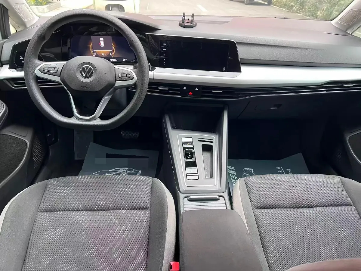 2021 Volkswagen Golf 1.2T 116HP L4 7DCT,autocango,china used car exporter,china ev exporter,chinese used car exporter,chinese used ev exporter