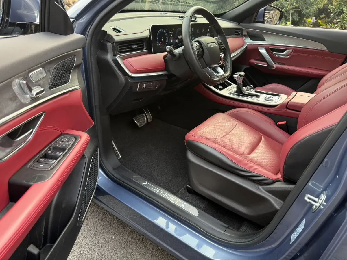 2022 Jetour X70 Plus 1.5T 156HP L4 CVT,autocango,china used car exporter,china ev exporter,chinese used car exporter,chinese used ev exporter